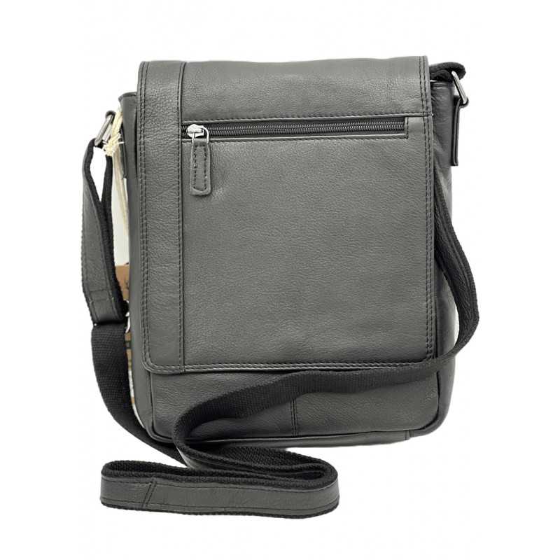 Borseta de Umar Barbati Hunter, din Piele Nappa Neagra, Curea Reglabila, 24x25x6 cm - Eleganta si Functionalitate Premium